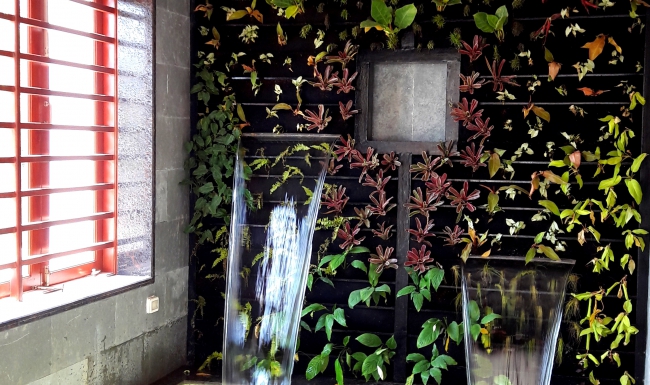 ECR VILLA CONSERVATORY ROOM